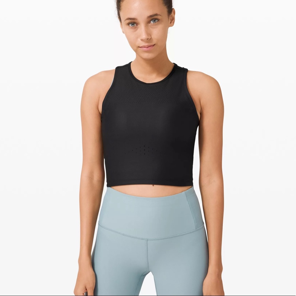 Lululemon Zoned In Crop Tank Top Black sz 6